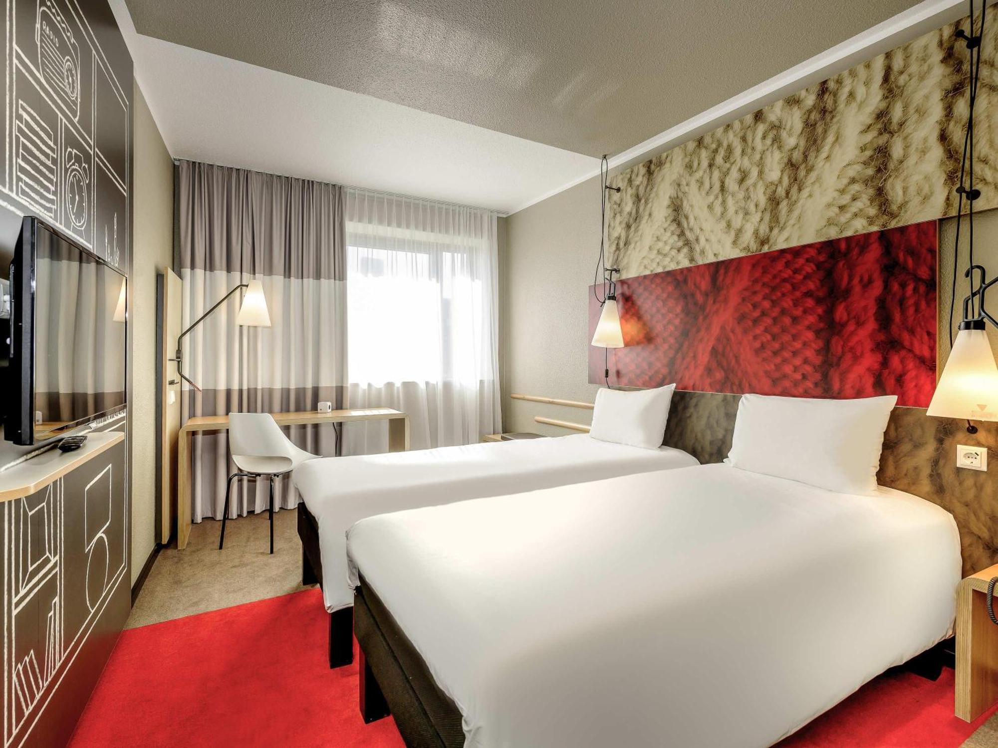 Standard Twin Room