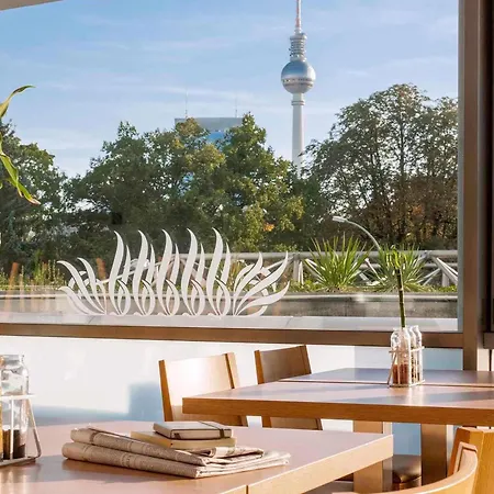 Ibis Berlin Mitte-3