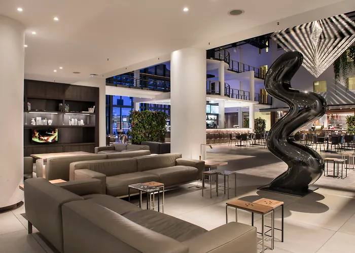 Estrel Berlin Hotell